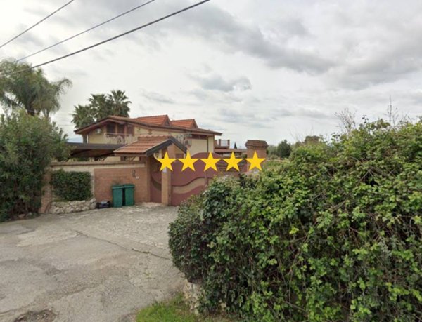 casa indipendente in vendita ad Eboli