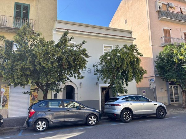 casa indipendente in vendita ad Eboli
