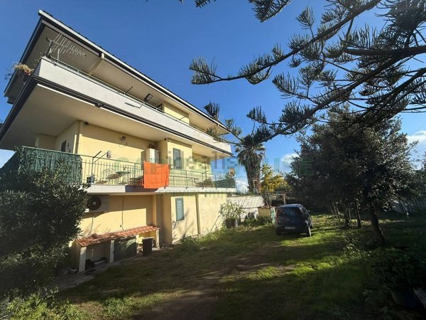 casa indipendente in vendita ad Eboli