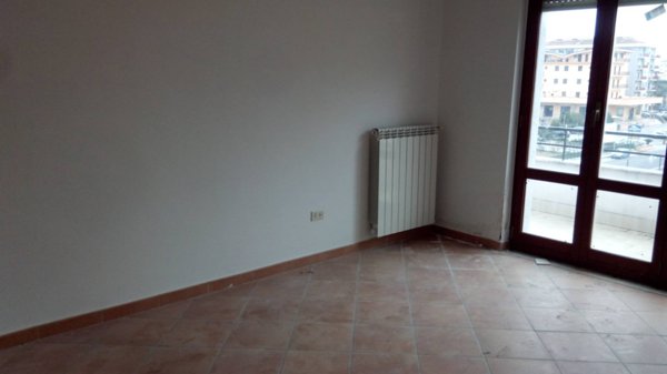 appartamento in vendita ad Eboli in zona Santa Cecilia