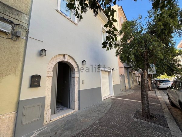 casa indipendente in vendita ad Eboli