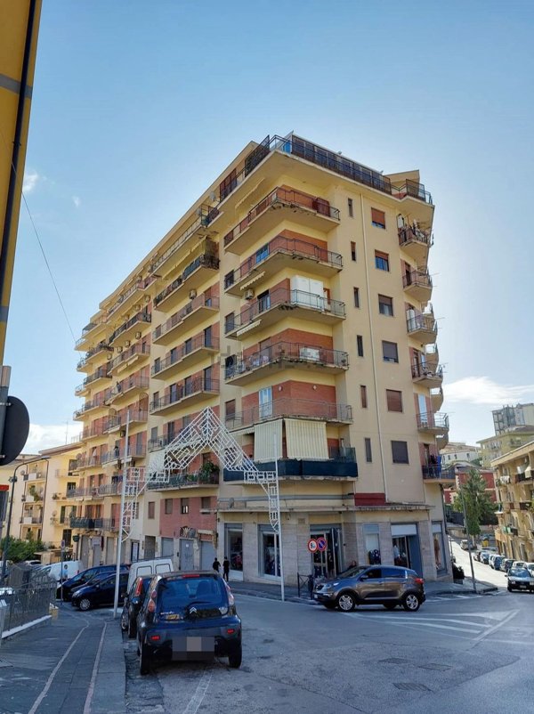 appartamento in vendita ad Eboli