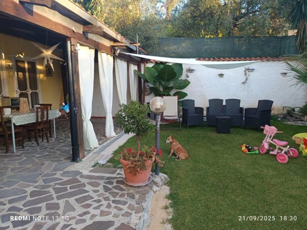 casa indipendente in vendita ad Eboli