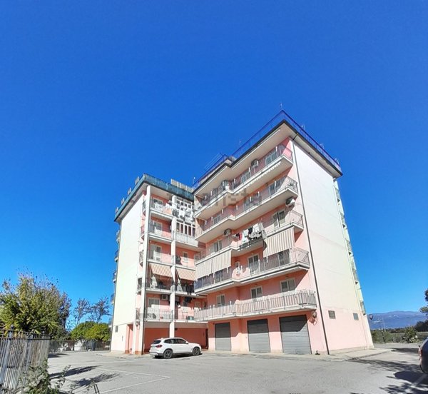 appartamento in vendita ad Eboli in zona Santa Cecilia