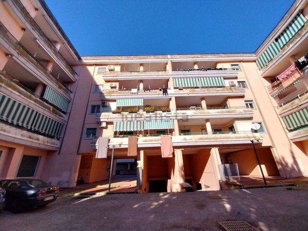 appartamento in vendita ad Eboli in zona Santa Cecilia