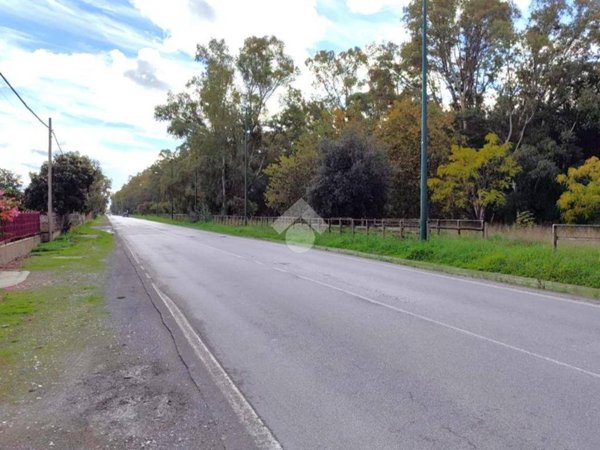 terreno agricolo in vendita ad Eboli in zona Campolongo