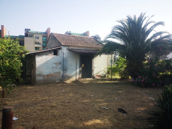 casa indipendente in vendita ad Eboli in zona Sant'Andrea
