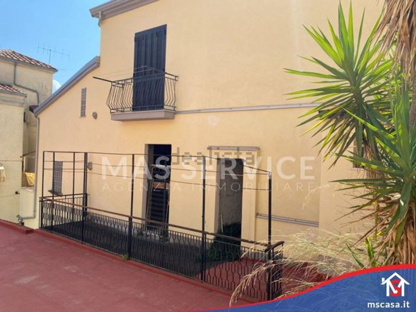 appartamento in vendita ad Eboli