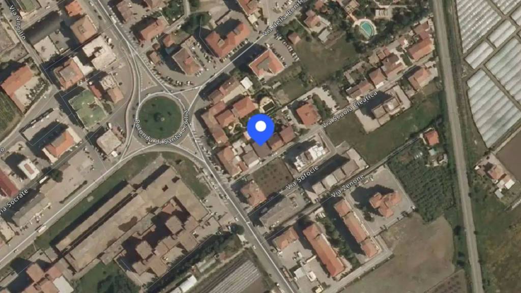 appartamento in vendita ad Eboli in zona Santa Cecilia