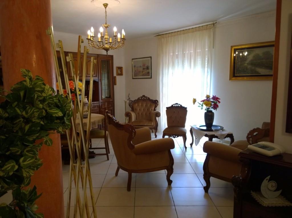 appartamento in vendita ad Eboli