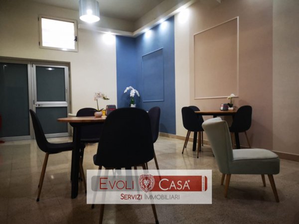 negozio in vendita ad Eboli