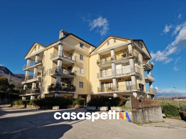appartamento in vendita ad Eboli in zona Sant'Andrea