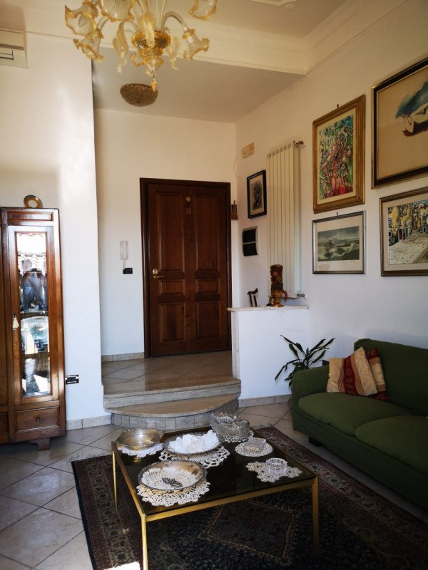 appartamento in vendita ad Eboli
