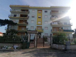 appartamento in vendita ad Eboli