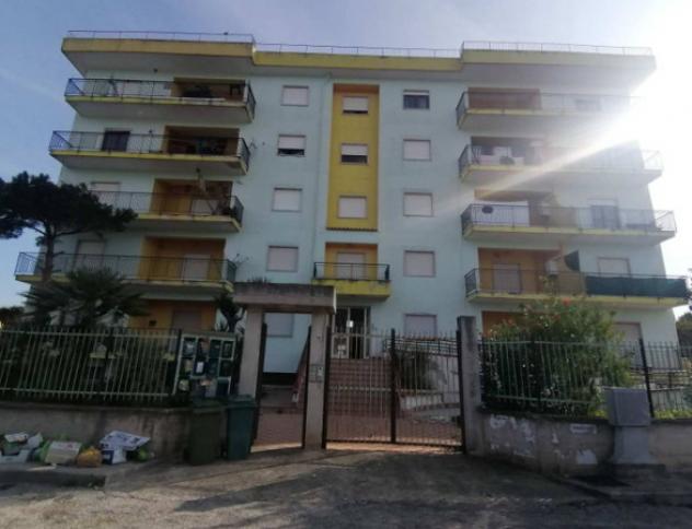 locale commerciale in vendita ad Eboli in zona Santa Cecilia