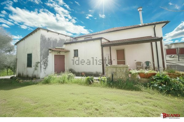 casa indipendente in vendita ad Eboli