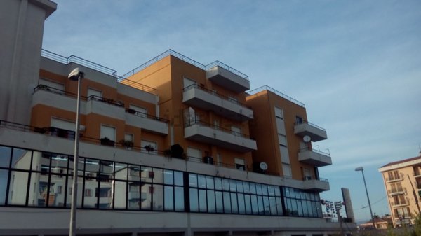 appartamento in vendita ad Eboli in zona Santa Cecilia