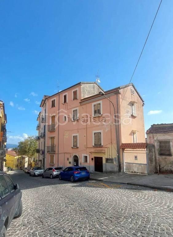 appartamento in vendita ad Eboli