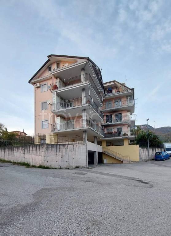 appartamento in vendita ad Eboli