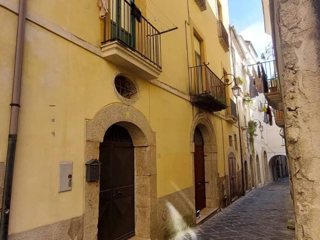 appartamento in vendita ad Eboli