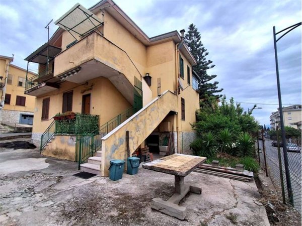 appartamento in vendita ad Eboli