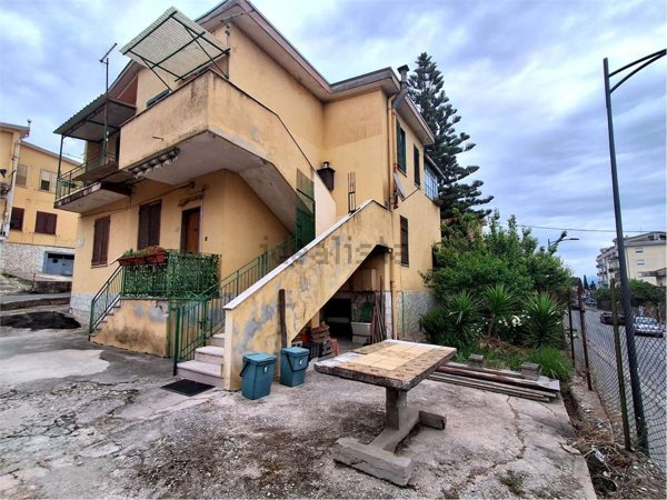 appartamento in vendita ad Eboli