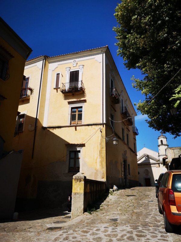 appartamento in vendita ad Eboli