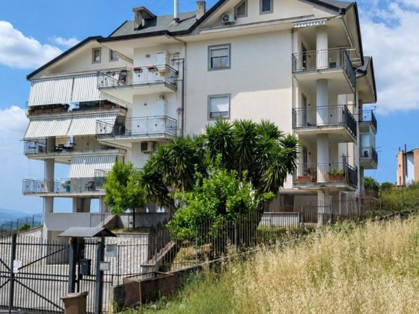 appartamento in vendita ad Eboli in zona Sant'Andrea