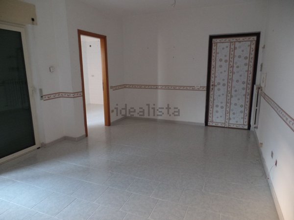appartamento in vendita ad Eboli in zona Santa Cecilia