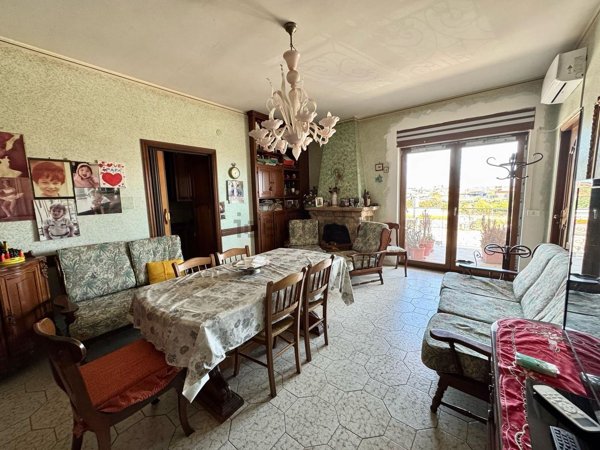 appartamento in vendita ad Eboli in zona Sant'Andrea
