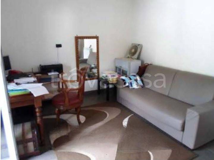 casa indipendente in vendita ad Eboli in zona Sant'Andrea