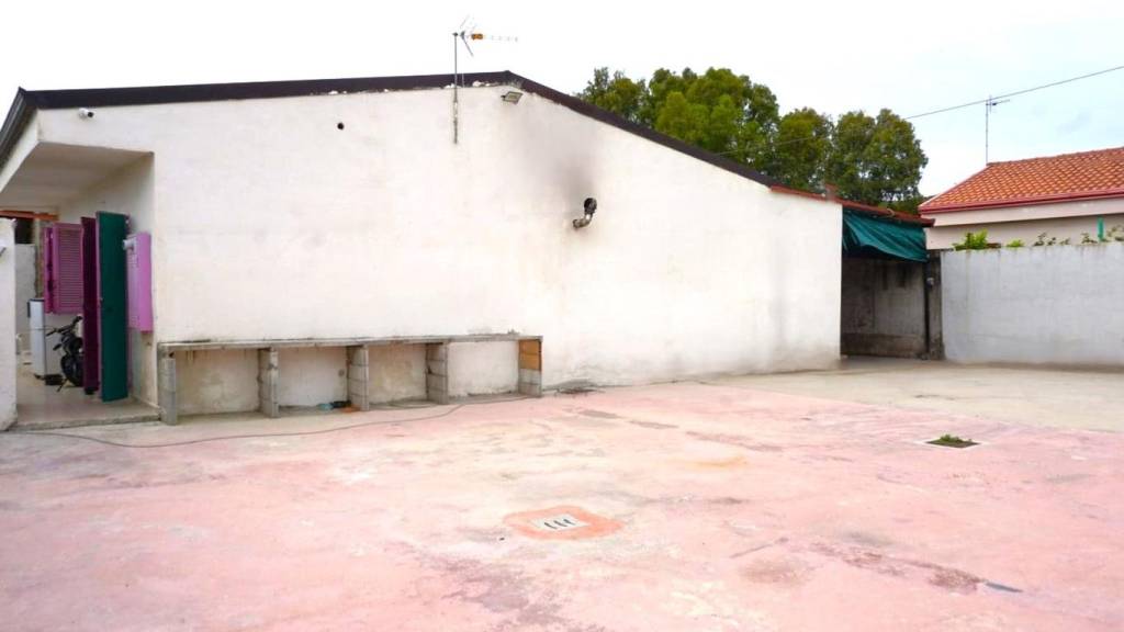casa indipendente in vendita ad Eboli