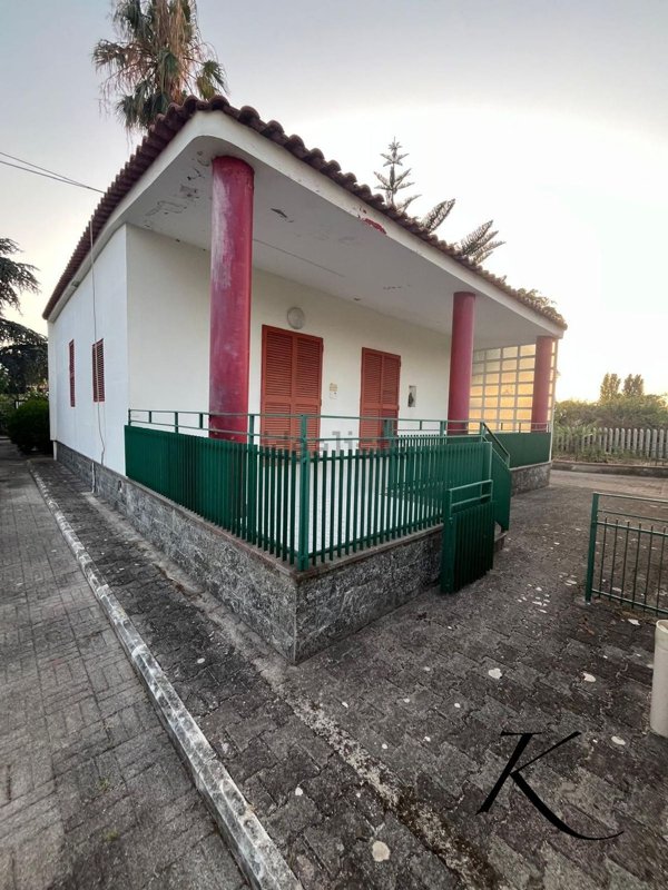 casa indipendente in vendita ad Eboli