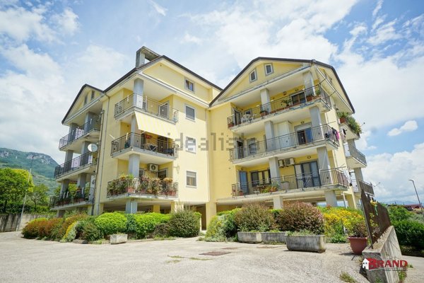 appartamento in vendita ad Eboli in zona Corno d'Oro