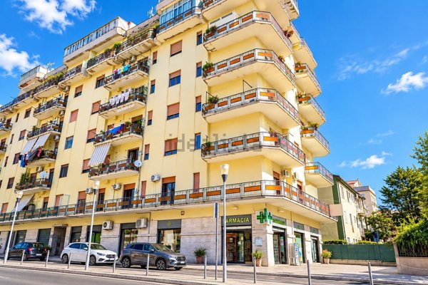 appartamento in vendita ad Eboli