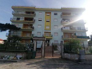 appartamento in vendita ad Eboli