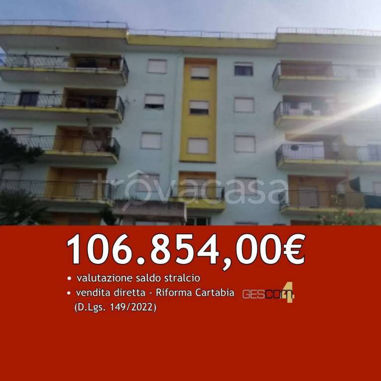 appartamento in vendita ad Eboli