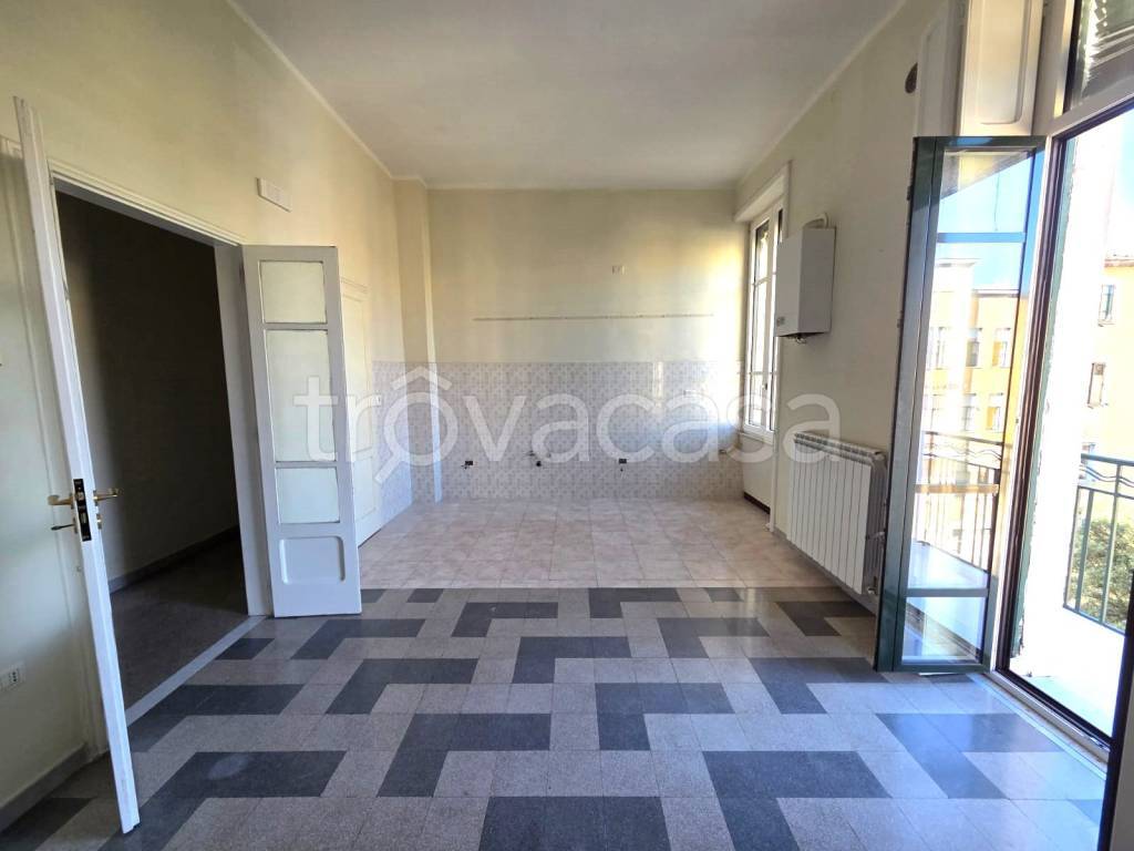 appartamento in vendita ad Eboli