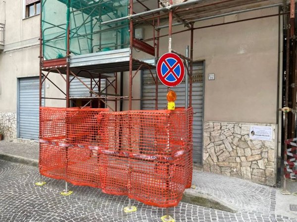 negozio in vendita a Fisciano in zona Penta