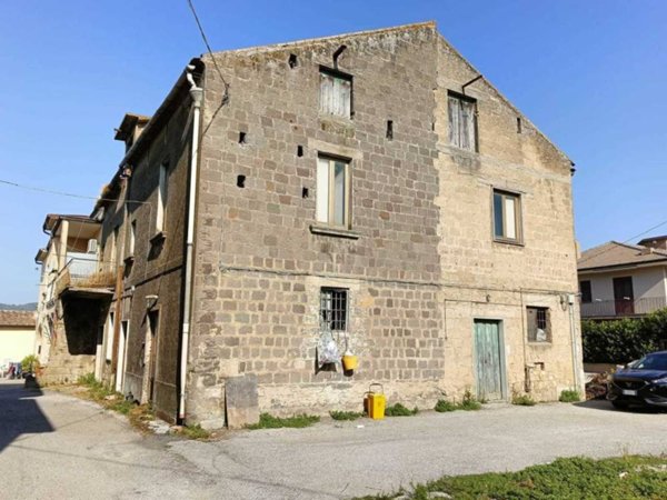 casa indipendente in vendita a Fisciano