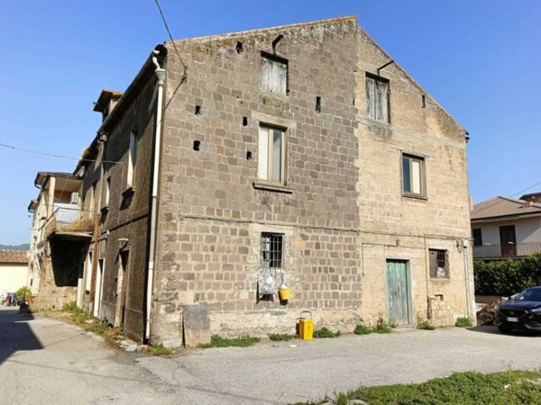 casa indipendente in vendita a Fisciano