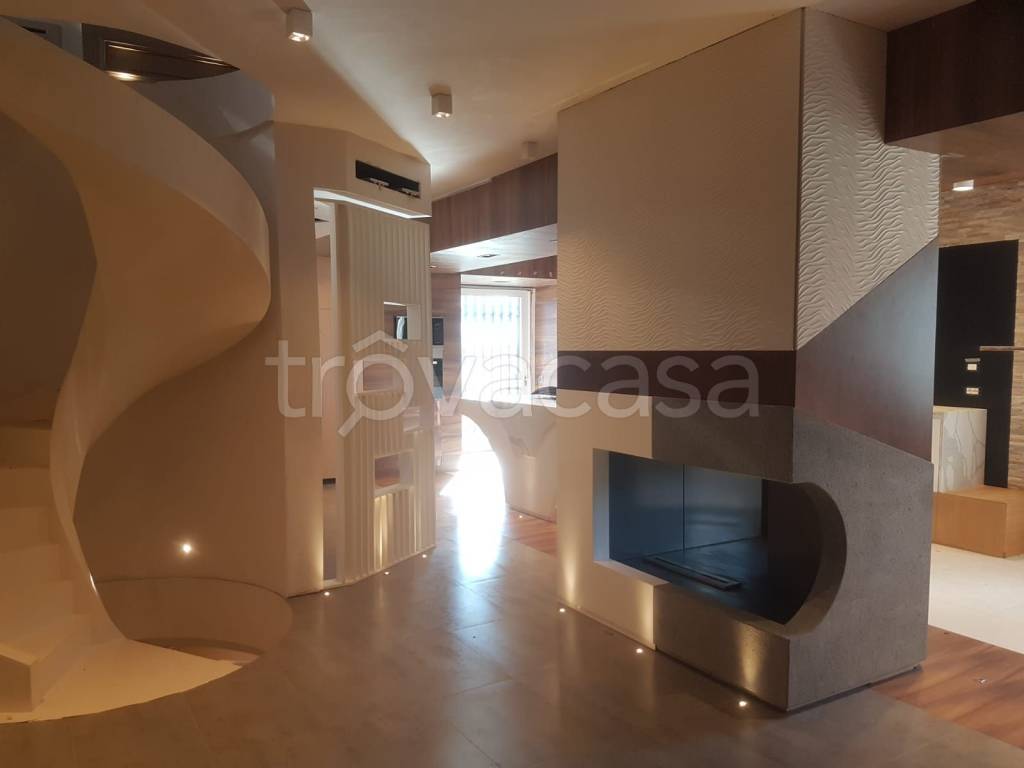 casa indipendente in vendita a Fisciano