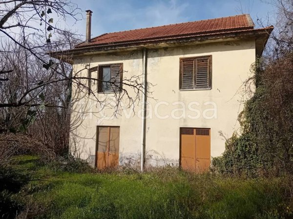 casa indipendente in vendita a Fisciano in zona Carpineto
