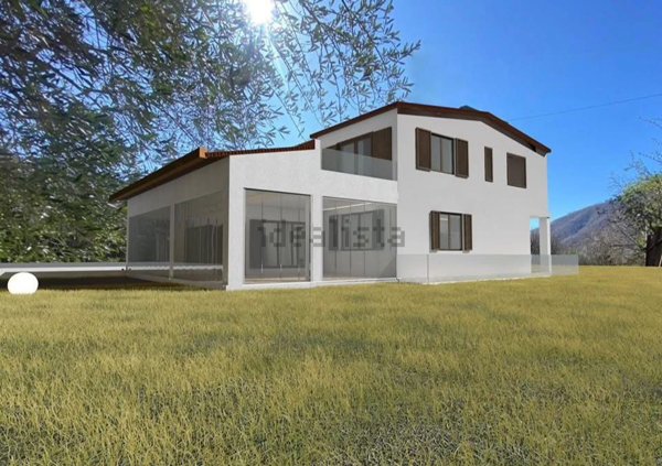 casa indipendente in vendita a Fisciano