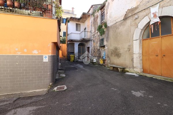 casa semindipendente in vendita a Fisciano in zona Pizzolano