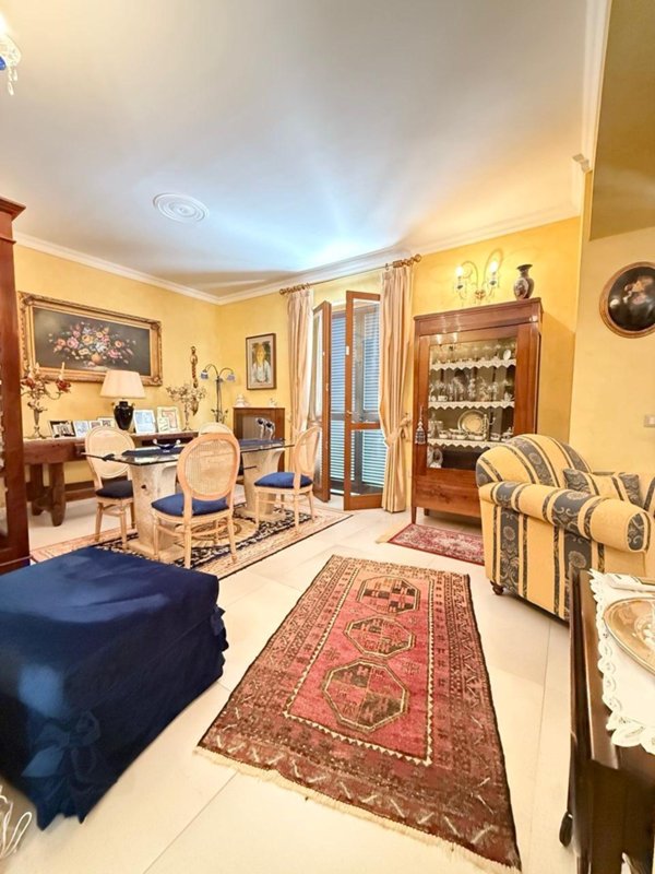 casa indipendente in vendita a Fisciano