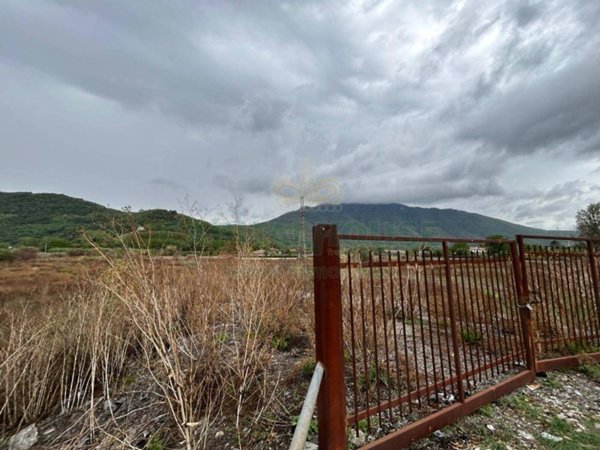 terreno agricolo in vendita a Fisciano in zona Canfora