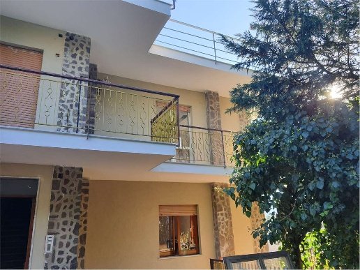 casa indipendente in vendita a Fisciano in zona Canfora