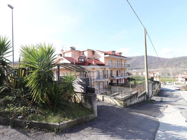 appartamento in vendita a Fisciano in zona Soccorso