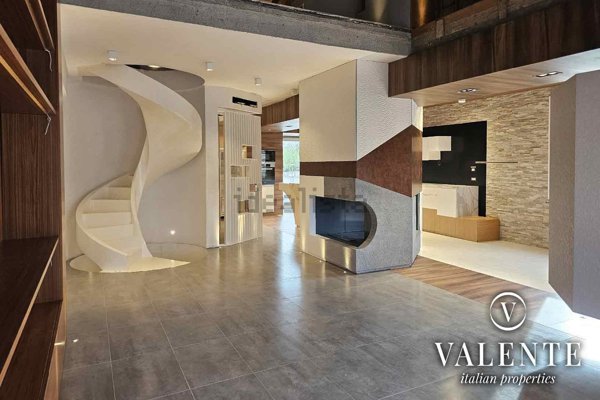 casa indipendente in vendita a Fisciano